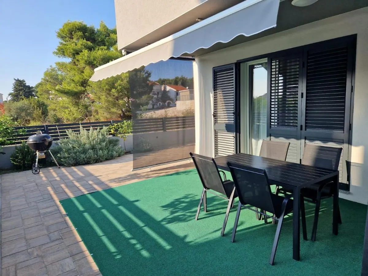 Villa Toni Biograd Na Moru Apartment