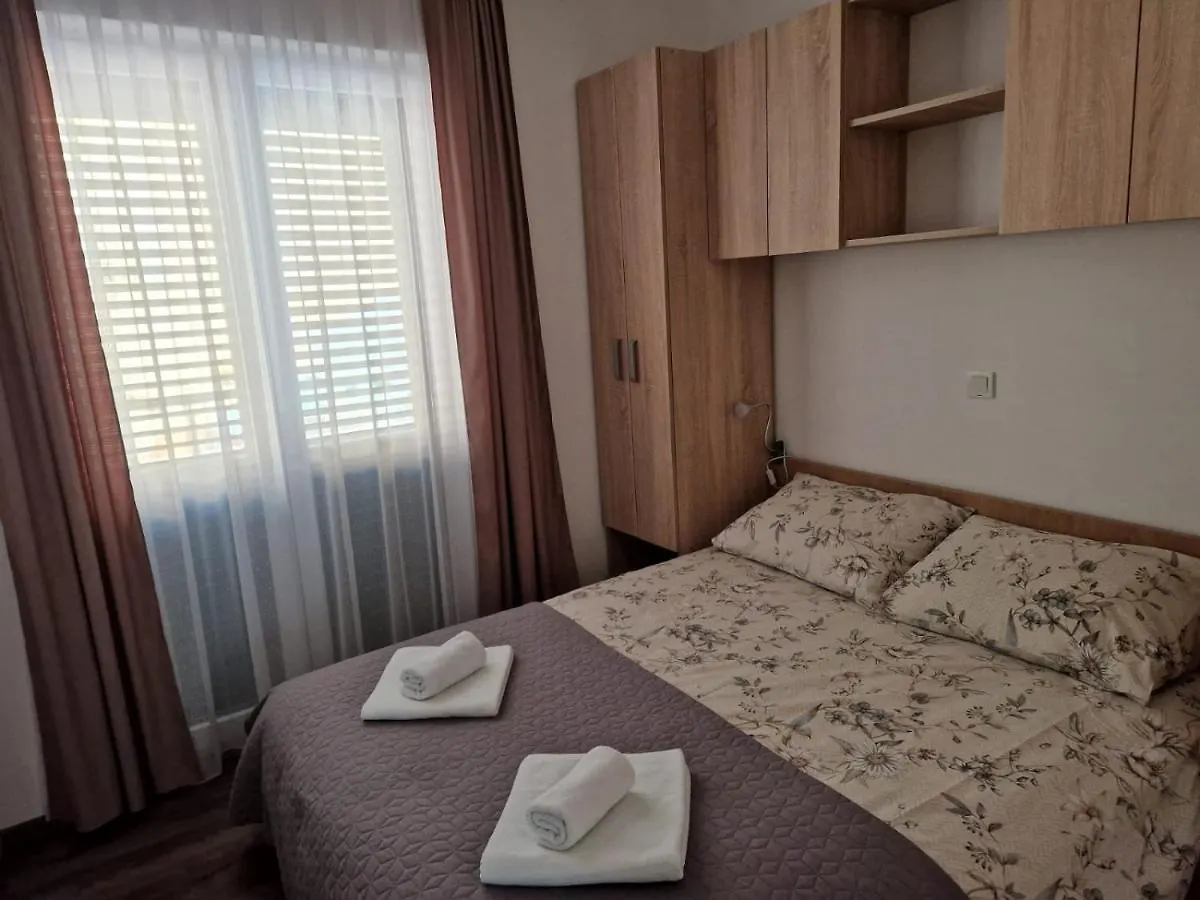 Villa Toni Biograd Na Moru