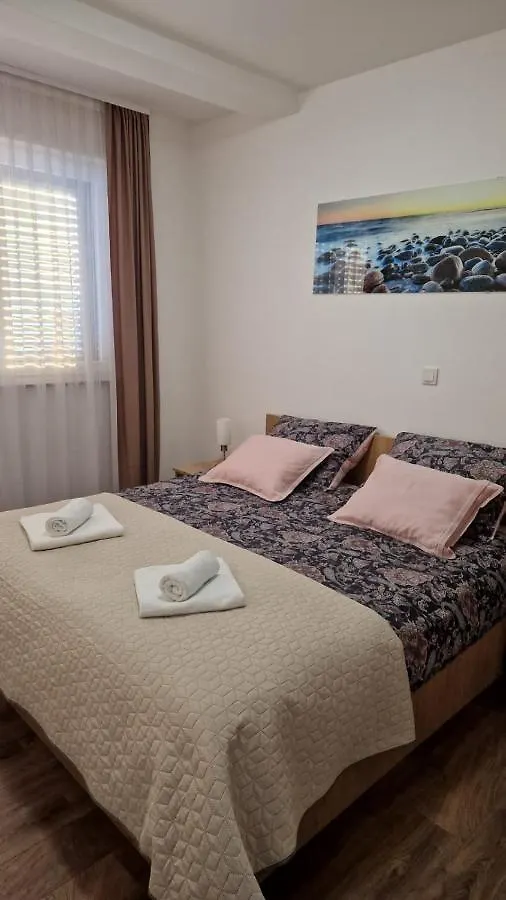 Villa Toni Biograd Na Moru